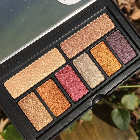 SmashBox Cover Shot “Major Metals” eyeshadow - Picture 3 of 8